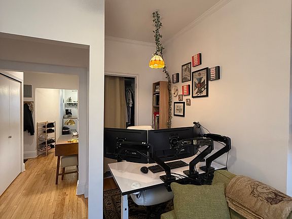 5th image of 111 S Oxford St APT 7
