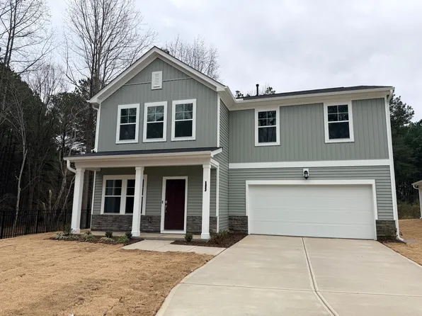 536 Venetian Dr, Sanford, NC 27330