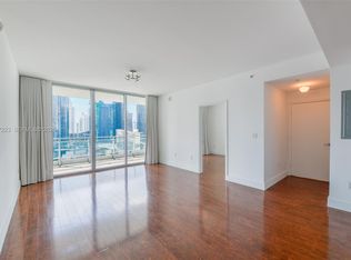 90 SW 3rd St APT 2501, Miami, FL 33130
