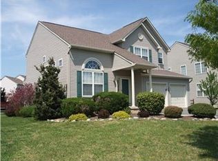 5 Lotus Cir N, Bear, DE 19701