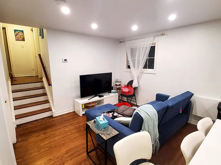 16 Cresthaven Dr — Photo 14