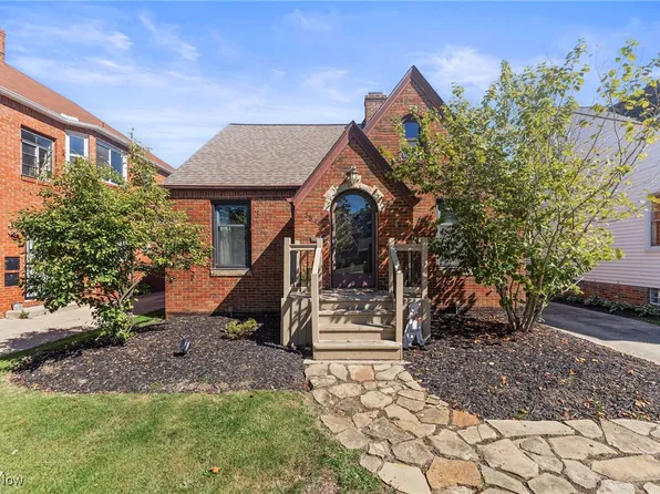 3549 Warren Rd, Cleveland, OH 44111