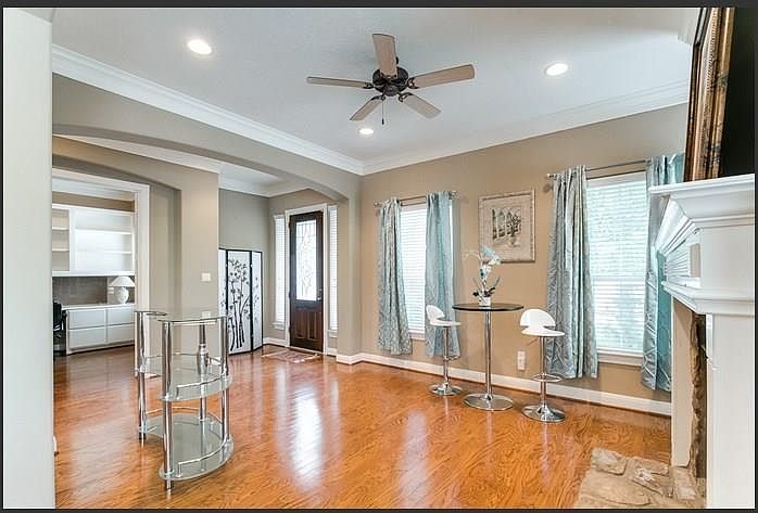 1st image of 11226 Lynbrook Dr