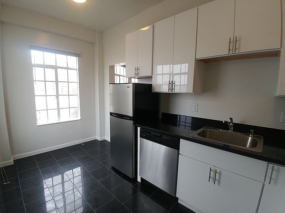 5th image of 575 Ofarrell St APT 603