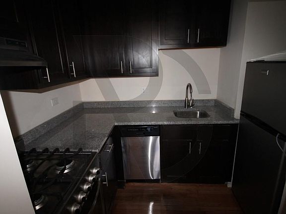 4th image of 4737 N Hermitage Ave #4737203