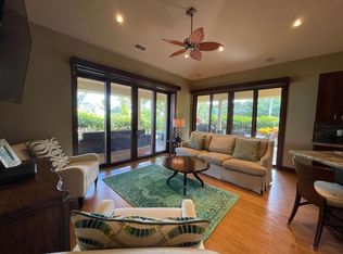 116 Keoawa St, Lahaina, HI 96761
