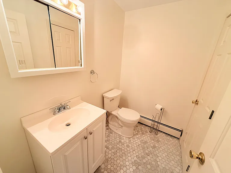 107 Bolton St — Photo 5