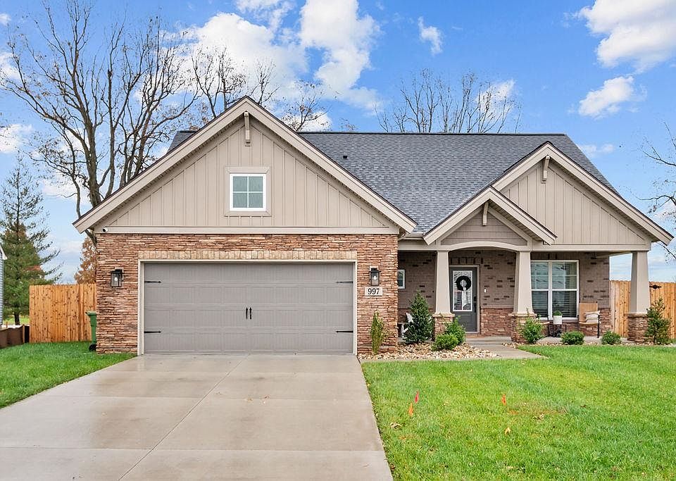1st image of 997 Onyx Ln