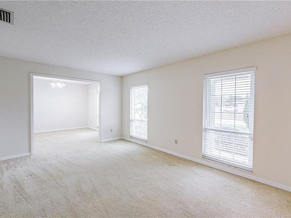 4th image of 8657 El Portal Ct