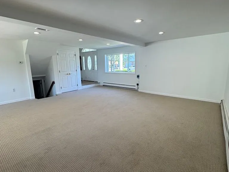 371 White Birch Ln — Photo 31