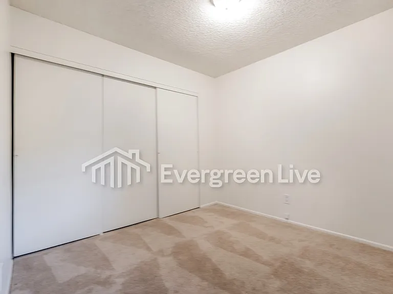 4301 W Blacksmith St — Photo 16