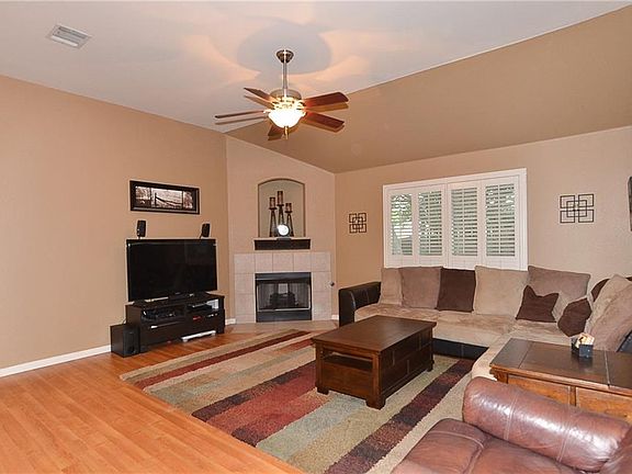 5th image of 2108 Wheaton Trl