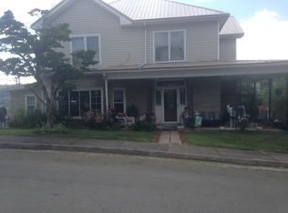 3067 6th Ave, Saint Paul, VA 24283