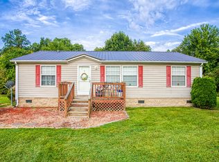 559 Shiloh Dr, Clay City, KY 40312