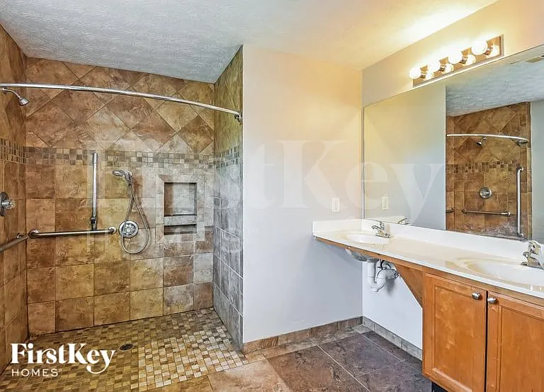 830 James Ridge Dr — Photo 9