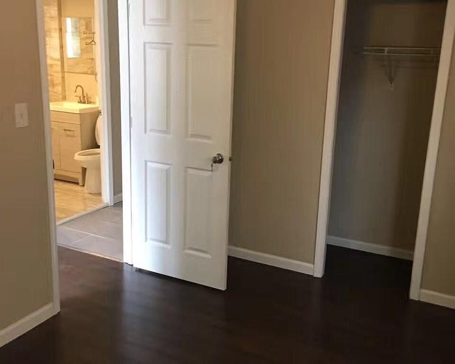 1st image of 4224 S California Ave #1