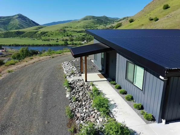 147 Goose Ln, White Bird, ID 83554