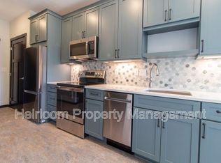 802 S Lake Ave #3, Duluth, MN 55802