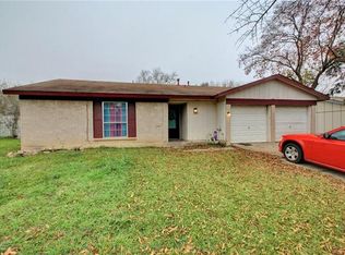 1102 Green Downs Dr, Round Rock, TX 78664