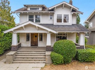 946 22nd Ave E, Seattle, WA 98112