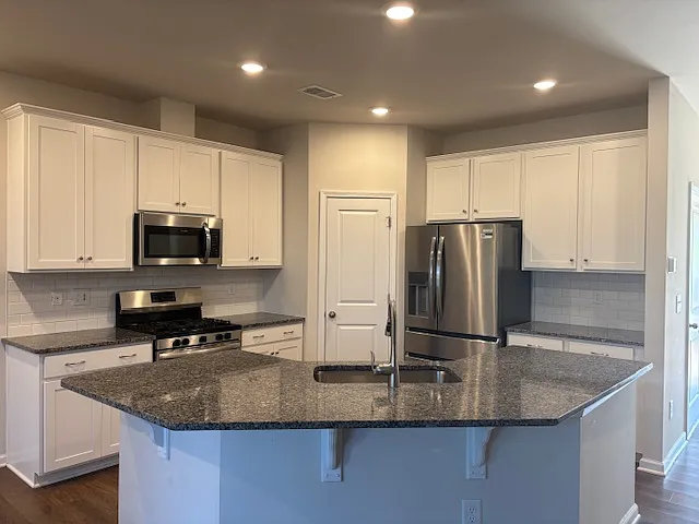 13931 Castle Nook Dr — Photo 4