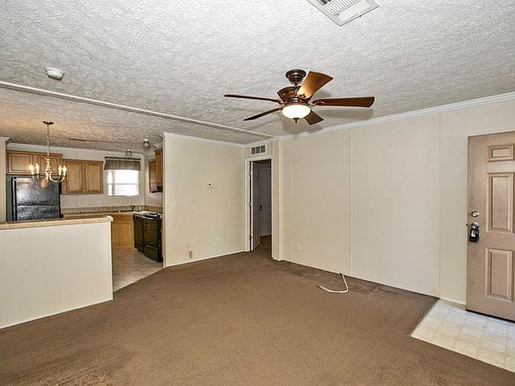 2nd image of 525 Majestic Oak Pkwy