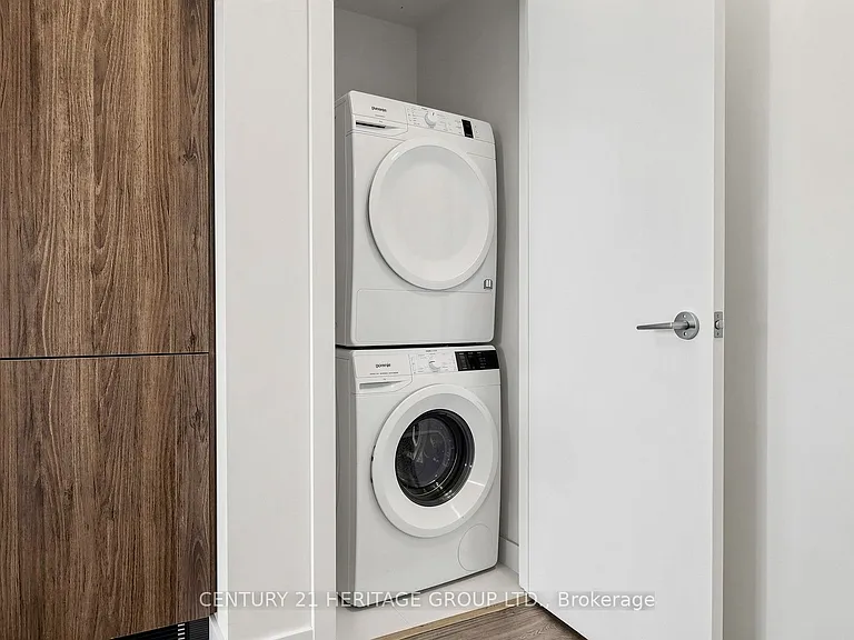 8888 Yonge St #718 — Photo 31