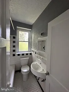 6621 Blakemore St #D — Photo 10