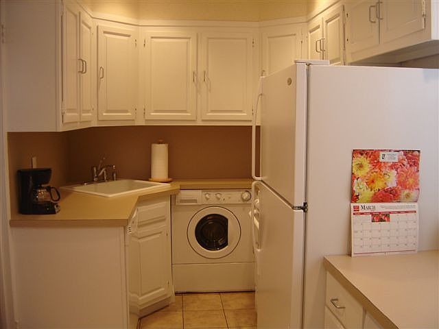 2nd image of 16345 Willets Point Blvd