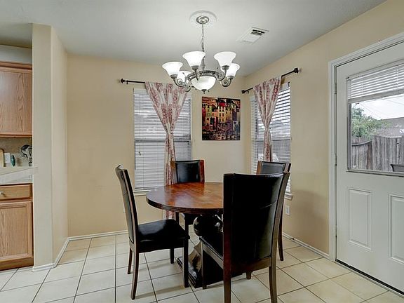 2nd image of 4226 Brentwood Park Dr
