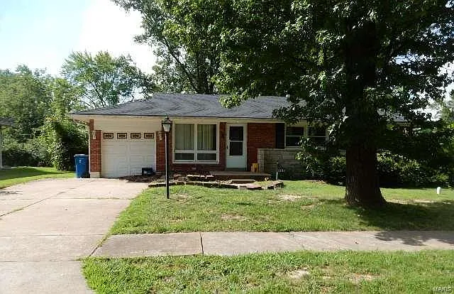 1224 Fargo Dr photo 1