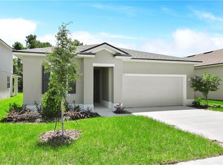 233 Summershore Dr, Auburndale, FL 33823