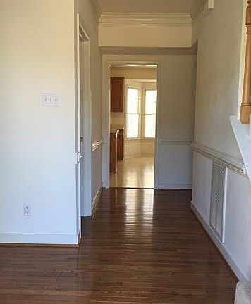 5th image of 2604 Park Green Way