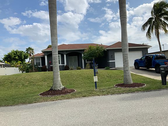 4th image of 2715 SW 2nd Pl