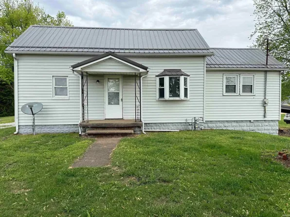 418 E Oak St, Sandborn, IN 47578