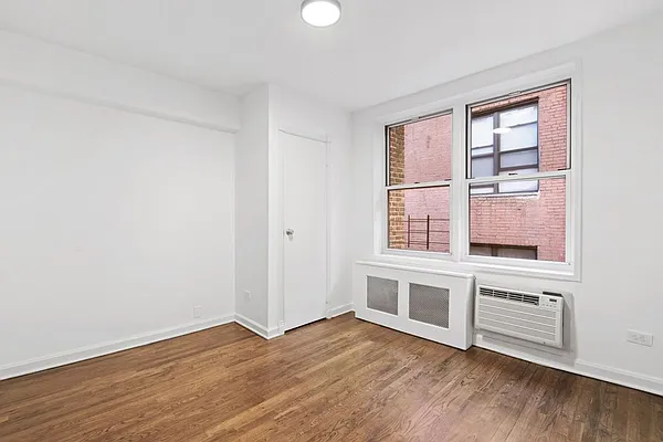 Rented by Citi Habitats | media 9