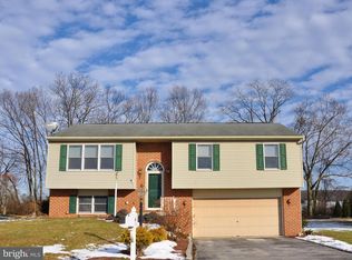 110 Hazel Dr, Manchester, PA 17345