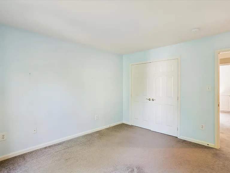8931 Falls Farm Dr — Photo 82