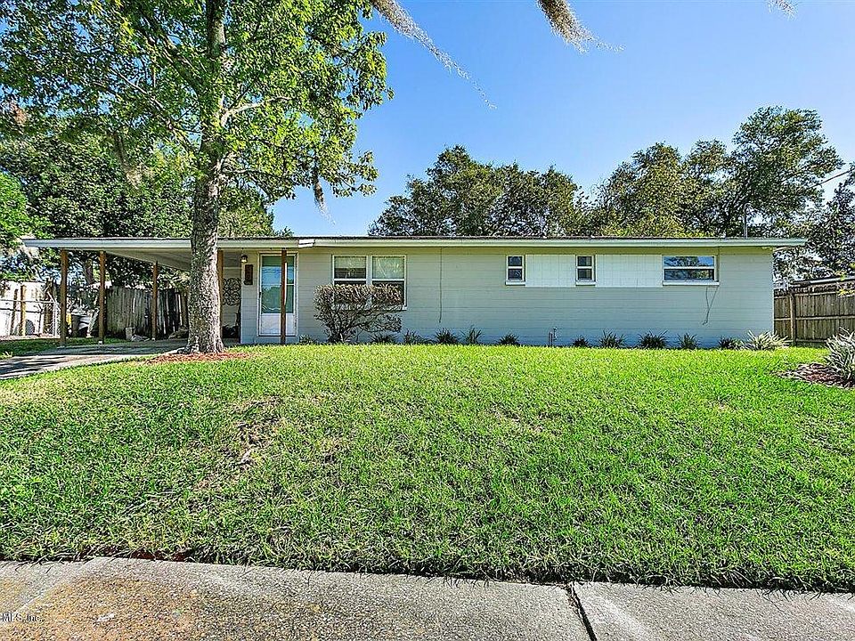 1st image of 180 Parkwood Dr W