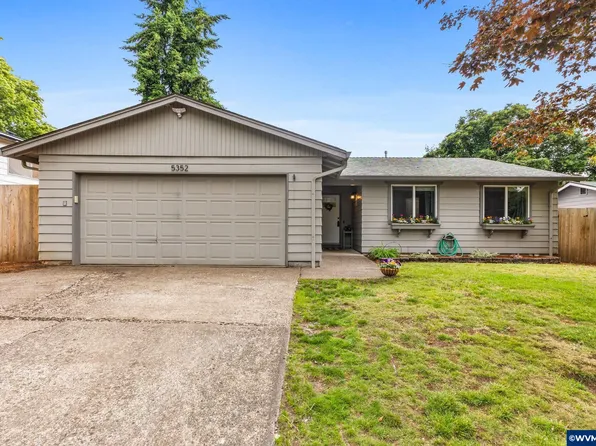 5352 Fox Ct S, Salem, OR 97306