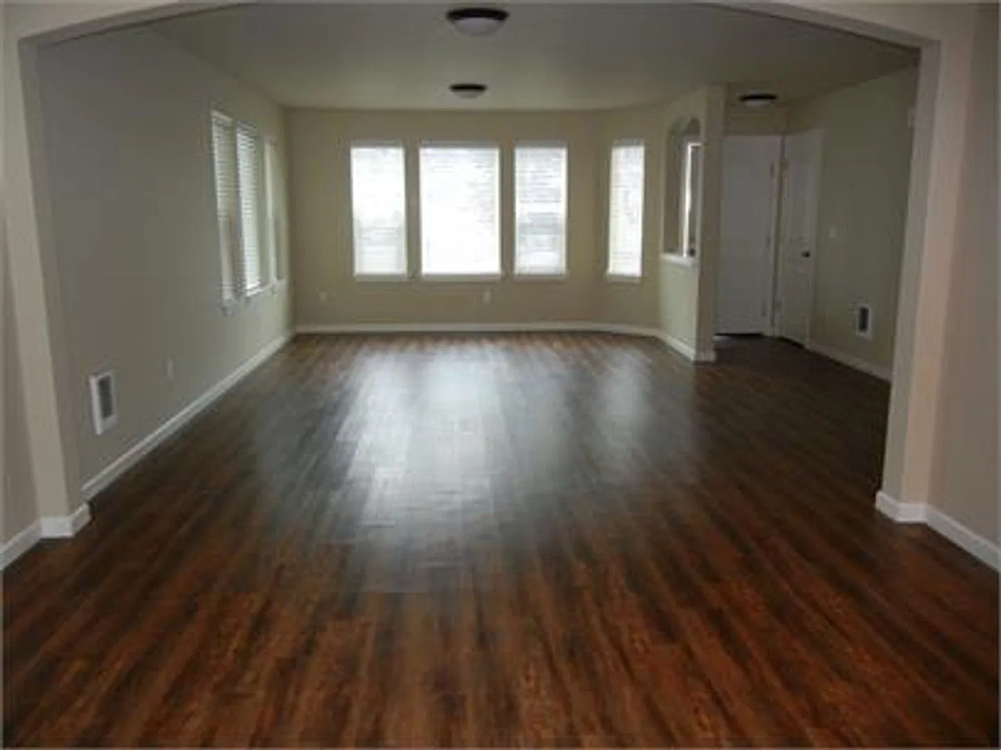 3 Bedroom 2.5 Bath in Tumwater — Photo 4