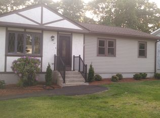 47 Palm Blvd N, Warwick, RI 02888
