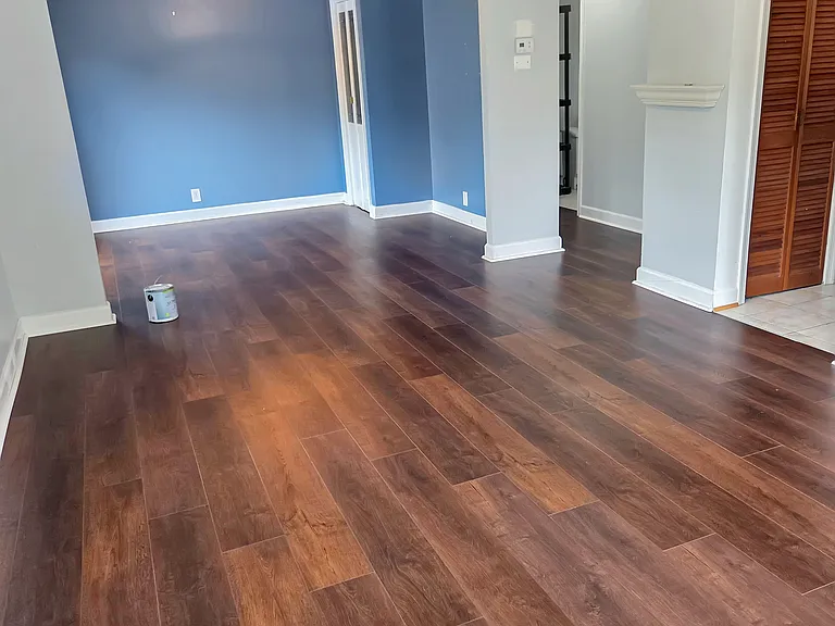 742 Elmhurst Rd — Photo 4