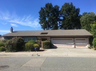 13224 Slope Crest Dr, Oakland, CA 94619