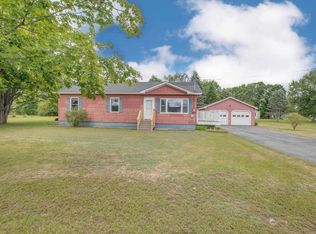 46 Birch Ln, North Haverhill, NH 03774