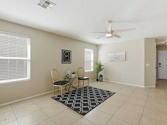 5th image of 967 E LESLIE Avenue