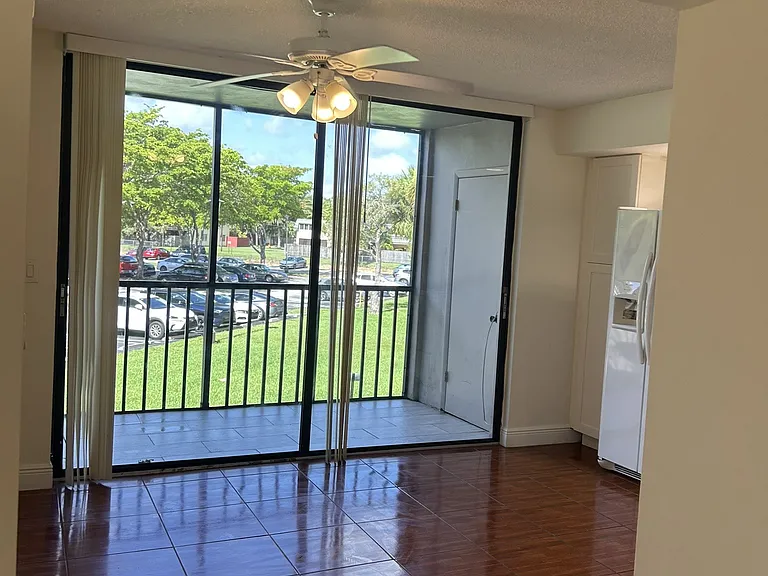 8520 SW 133rd Avenue Rd #213 — Photo 19