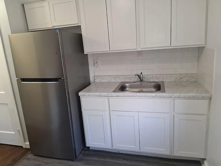 443 Maryland St — Photo 19