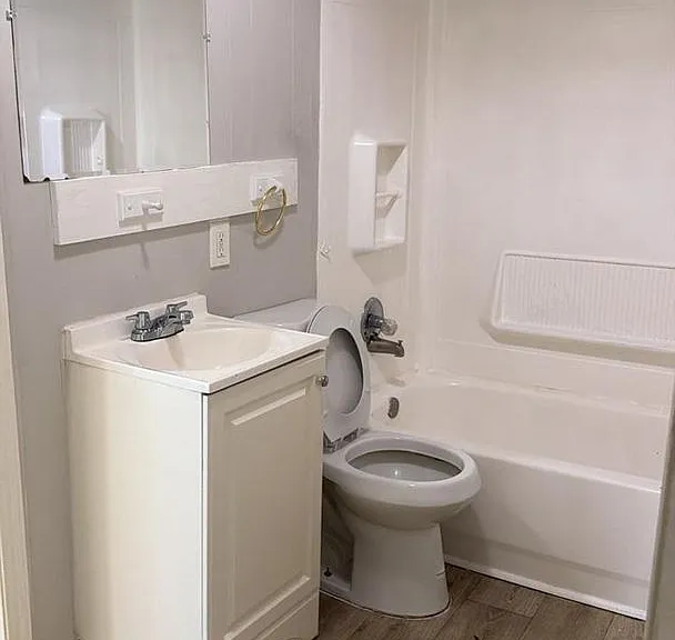 2602 Tanglewood St — Photo 10