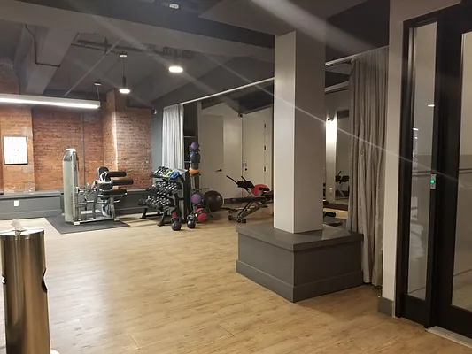 Rented by Bushburg | media 23